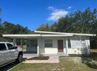 112 21st St NE, Bradenton, FL 34208