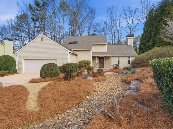 4492 Windsor Oaks Dr, Marietta, GA 30066