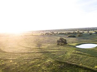 6614 Goehring Rd, Waldeck, TX 78946