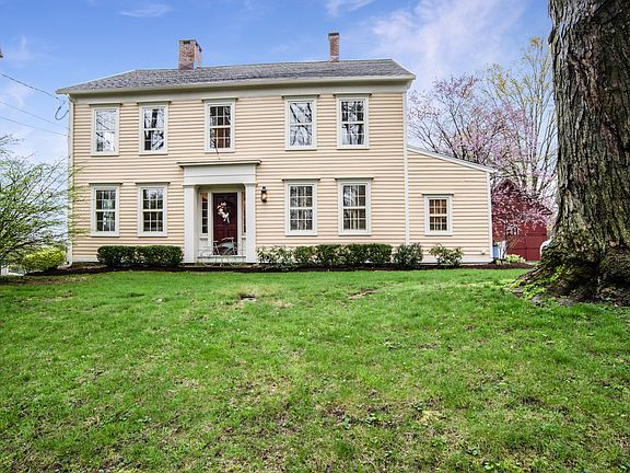 5 Williams Rd New Fairfield, CT 06812 (03 of 36).jpg