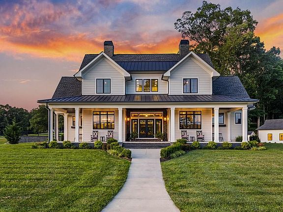 2nd image of 24 Farmland Ct