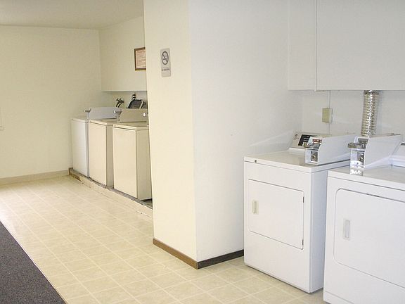 Amberwood Court Apartments ; Laundry Room