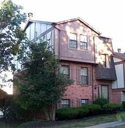 1st image of 1 Fairgreen Cir