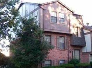 1 Fairgreen Cir, Fairfield, OH
