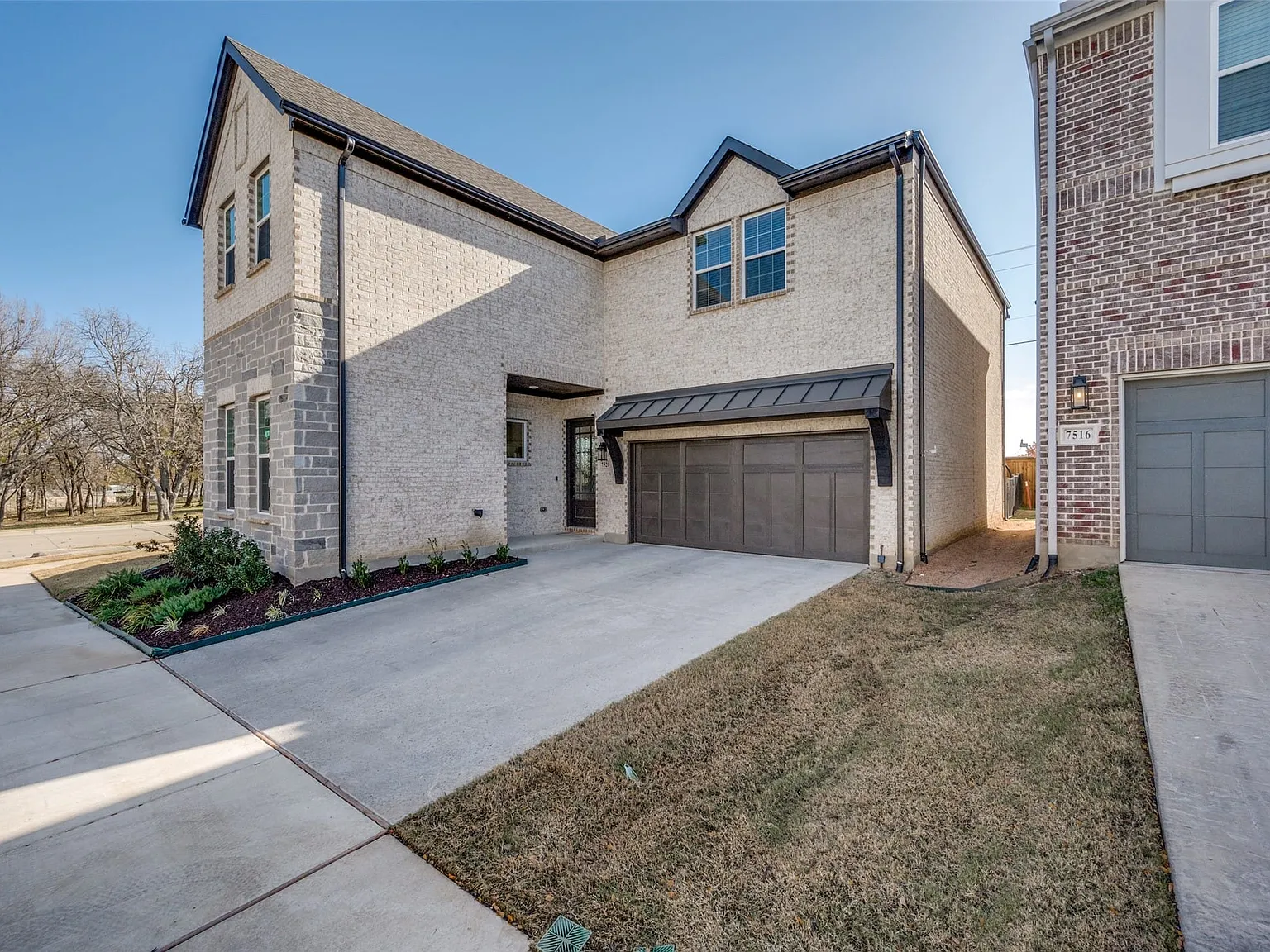 4 bed, 3.0 bath, 2186 sqft, $3,195 — Photo 3