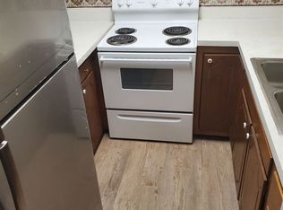 900 Parkview Ave UNIT 27D, Battle Creek, MI 49017