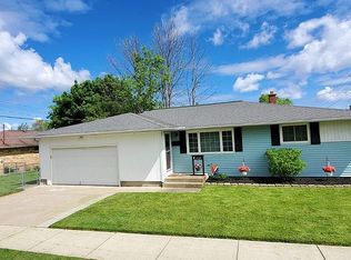 92 Mill Rd, West Seneca, NY 14224