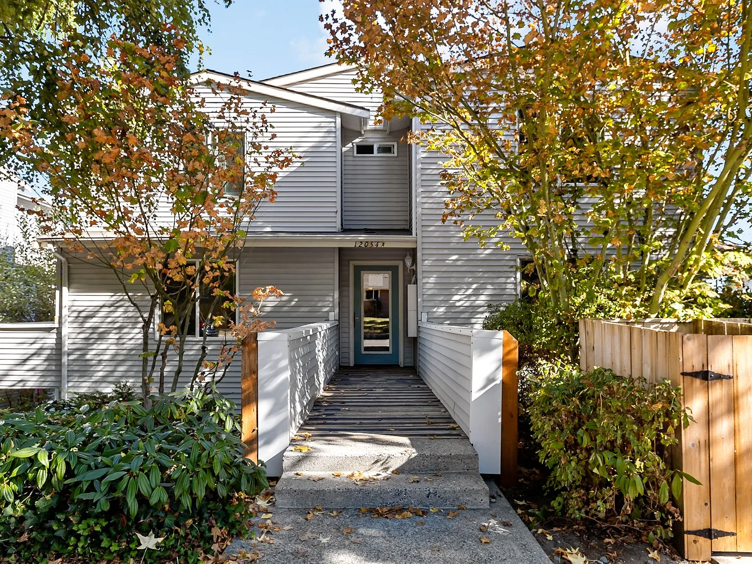 Private Apartments in The Pinehurst Neighborhood — Photo 4