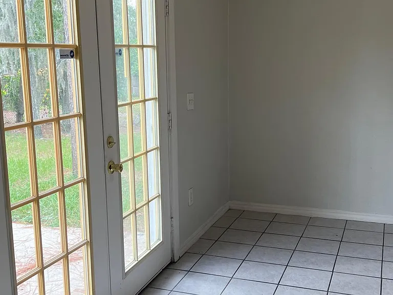 3973 Chestwood Ave — Photo 8
