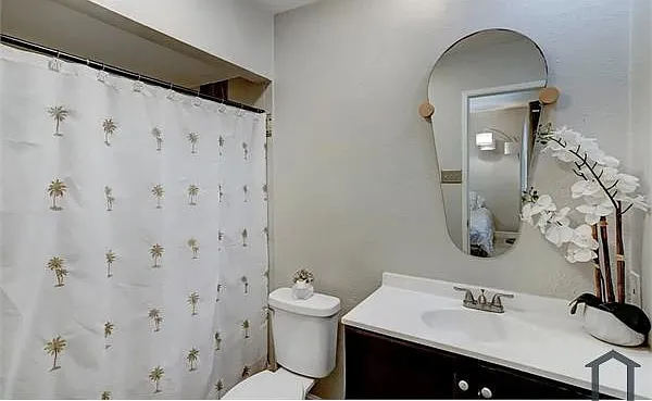 4 bed, 1468 sqft, $1,850 — Photo 2
