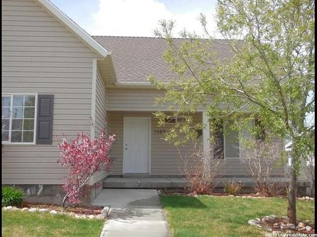 1st image of 1565 N Durocher Ln