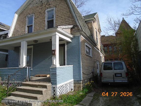 2nd image of 223 E Hillsdale St APT 2