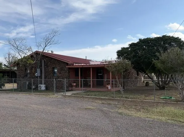 1203 W Gallego Ave, Alpine, TX 79830