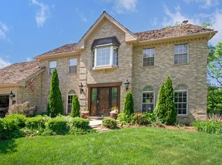 24W430 Eugenia Dr, Naperville, IL
