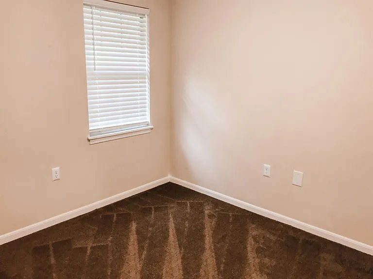 235 Vista Cir — Photo 6