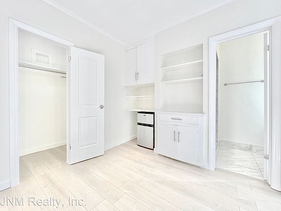 5th image of 1301 N Stanley Ave #7456980