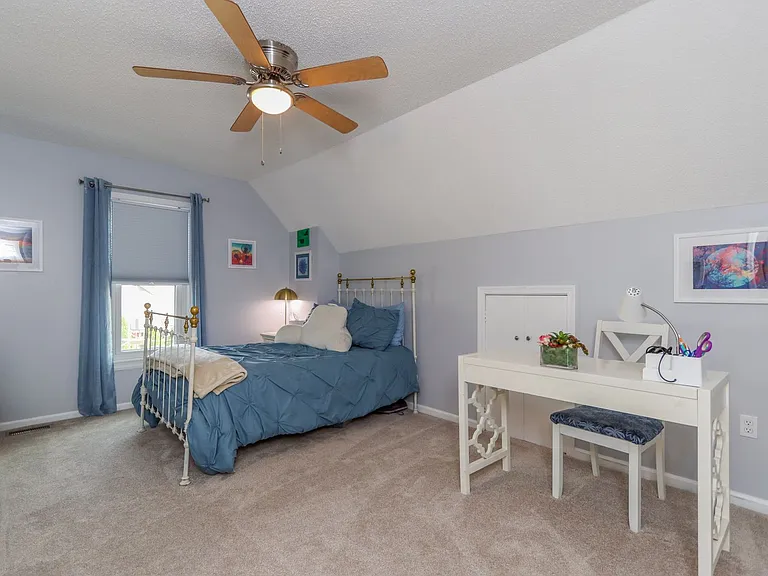 20B Freeman Dr — Photo 33