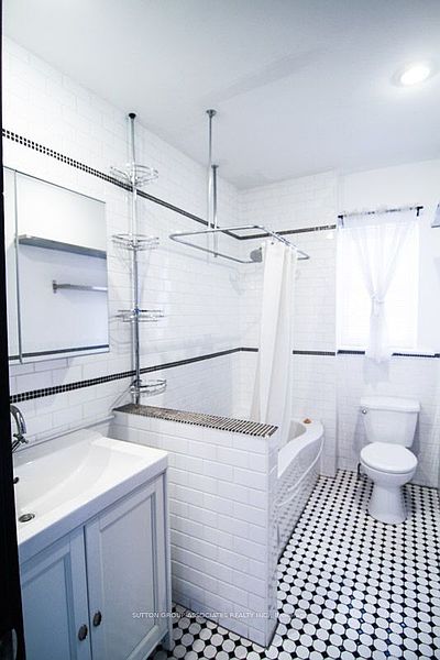 Toronto House for rent - 2 Bedrooms — photo 7