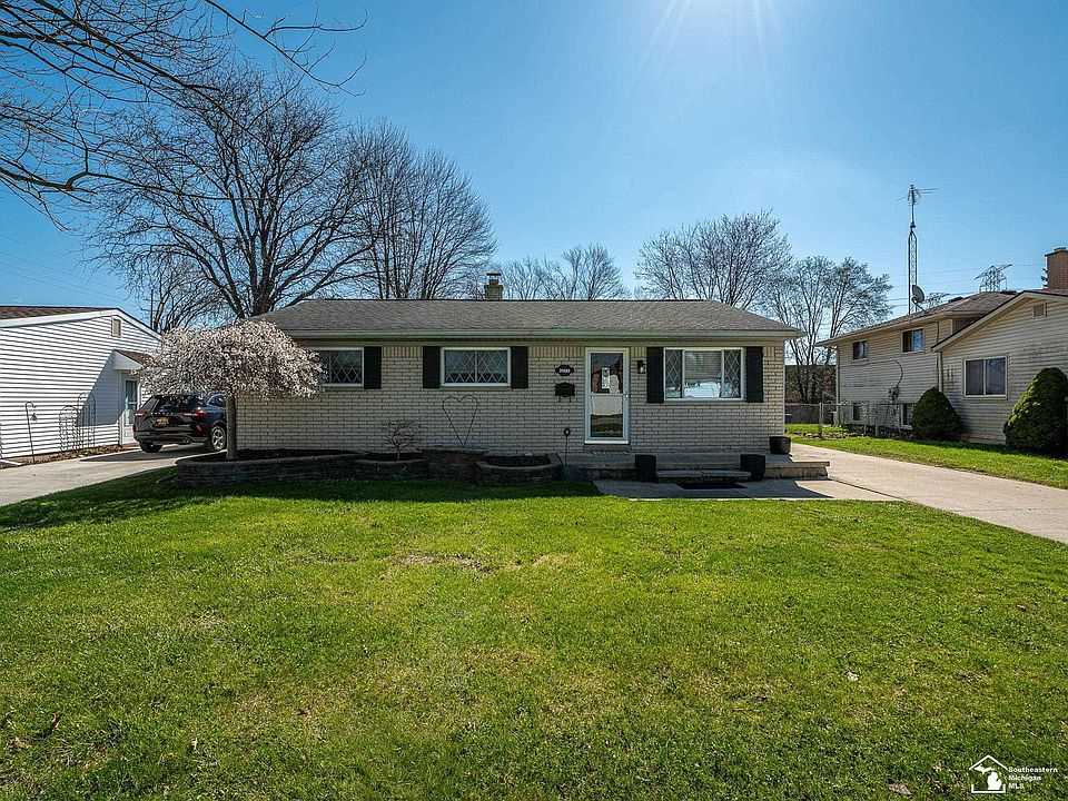 1st image of 31583 Lafler Dr