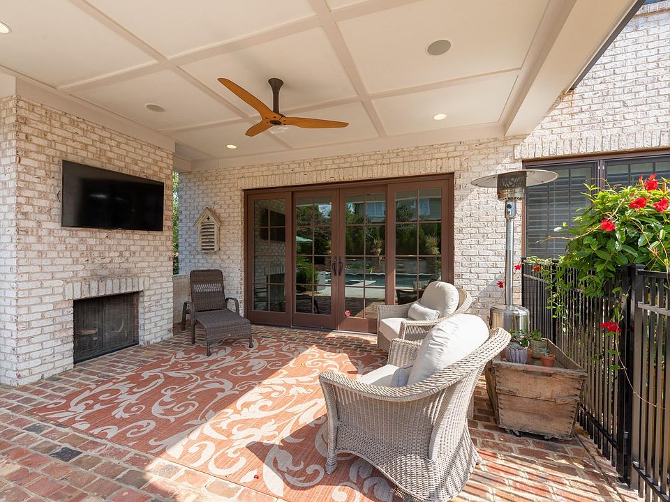 1104 Churchill Commons Dr, Charlotte, NC 28211 | Zillow
