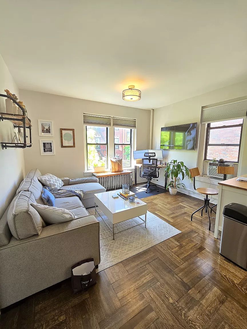 295 W 11th St APT 3G, New York, NY 10014 | MLS #1715649 | Zillow