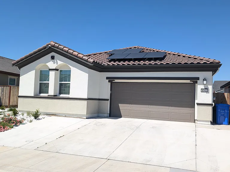 8341 Orla Way — Photo 3