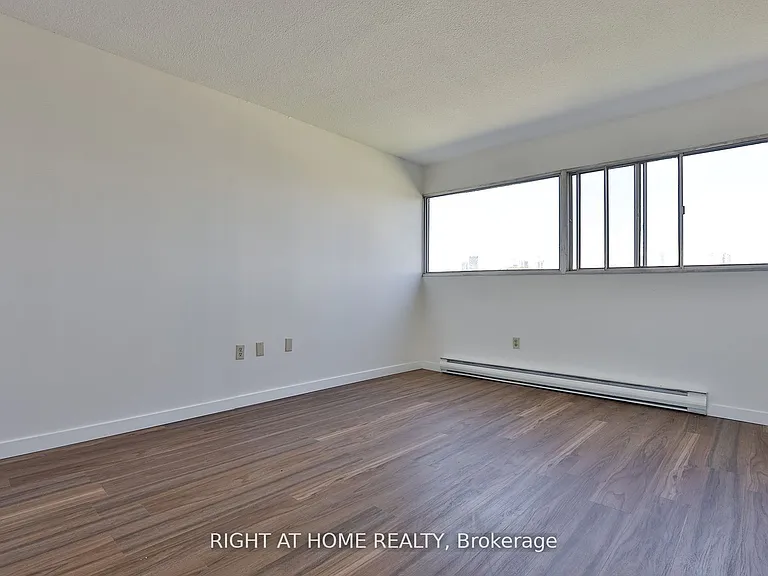 35 Sunny Glenway #302 — Photo 18