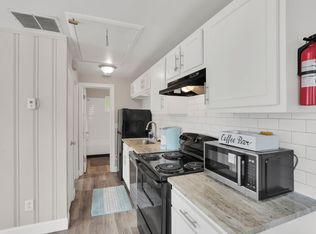 27 W 8th Ave APT G, Columbus, OH 43201