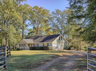 750 J H Whitaker Rd, Newborn, GA 30056
