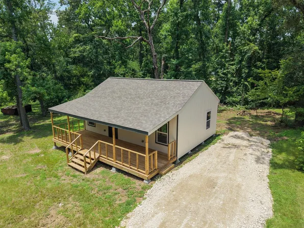 136 Ash St, Trinity, TX 75862