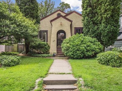1868 Juliet Ave, Saint Paul, MN, 55105