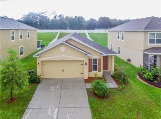 13337 Waterford Castle Dr, Dade City, FL 33525
