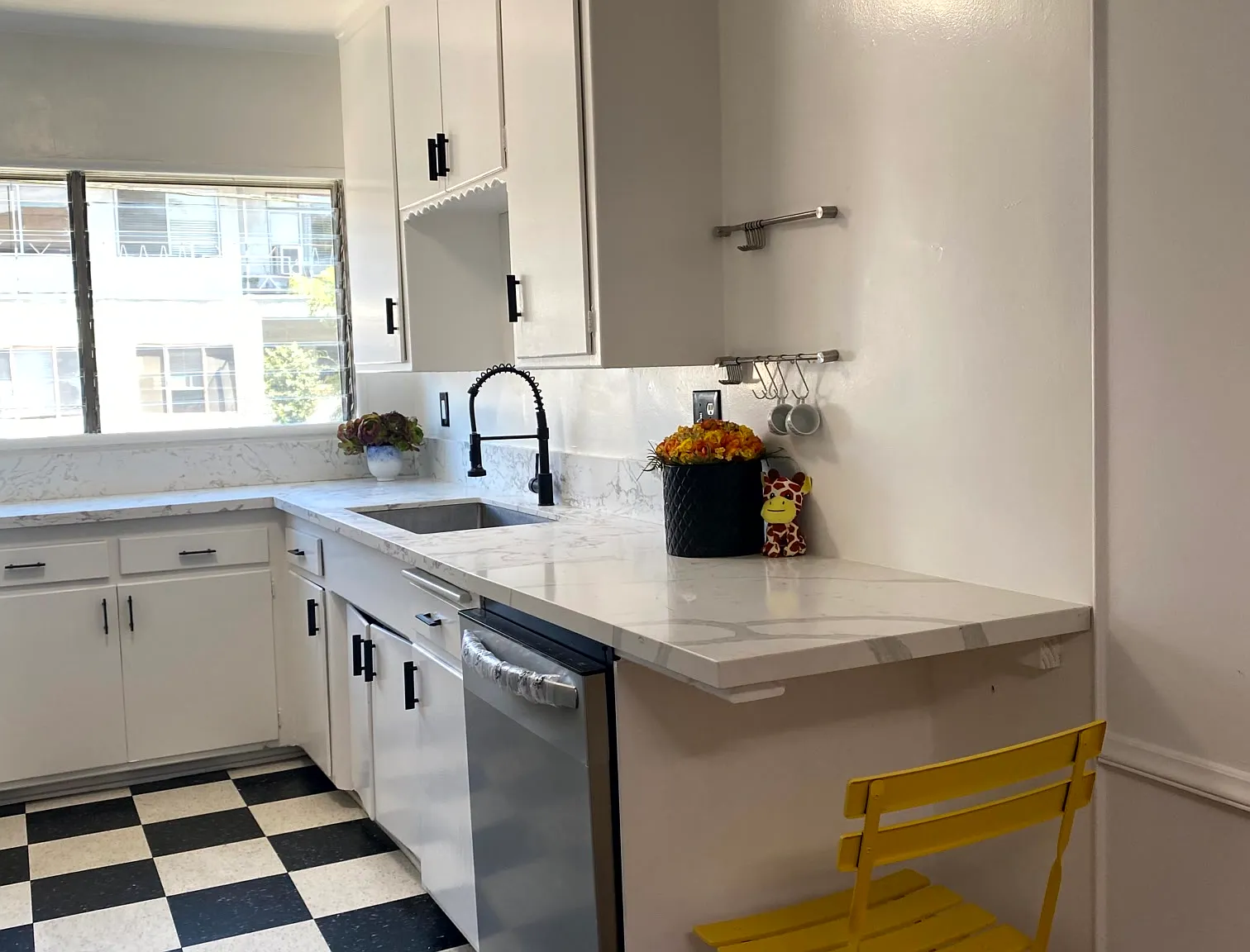 1 bed, 750 sqft, $2,495 — Photo 1