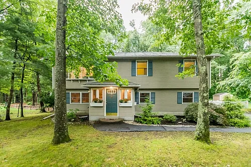 13 Westwood St #1 Photo 1