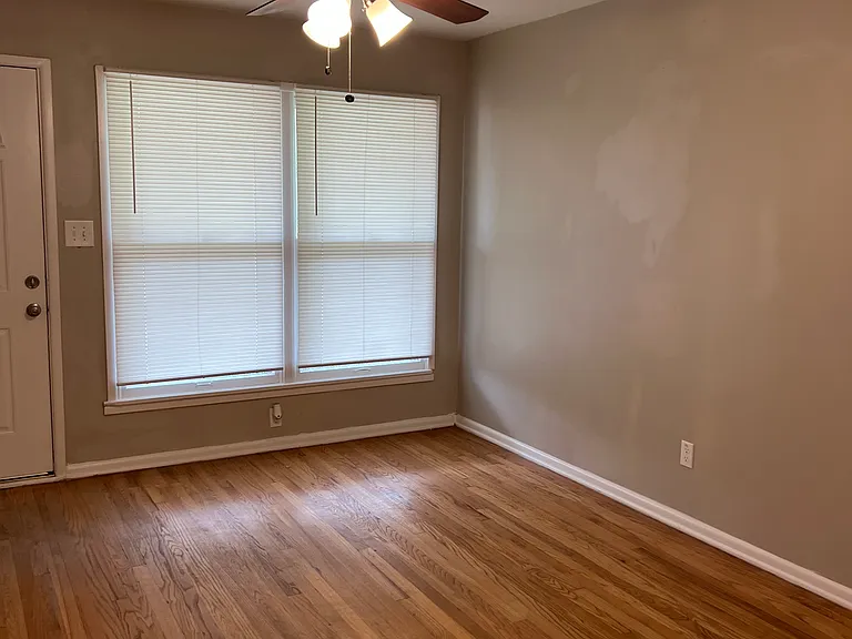 2105 Maple Dr — Photo 5