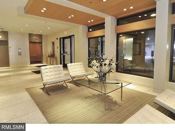 Pinnacle Condo Lobby Seating Area