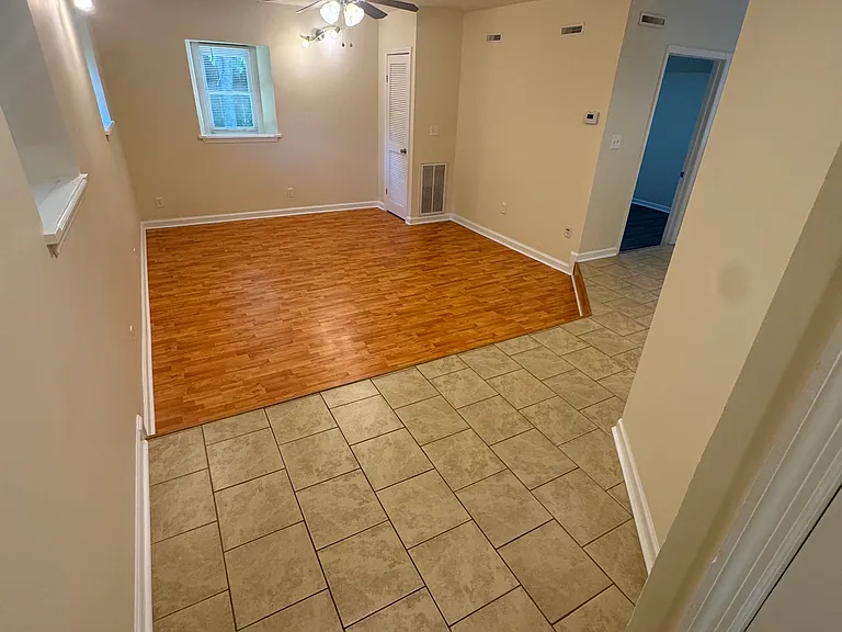 2600 Duanesburg Rd #4 — Photo 2