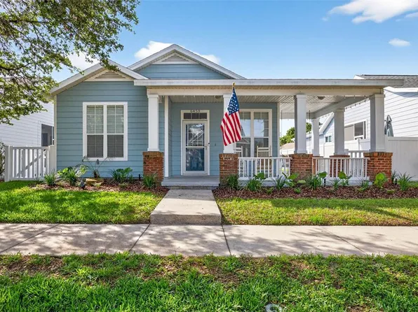 6450 Ashville Dr, Zephyrhills, FL 33542