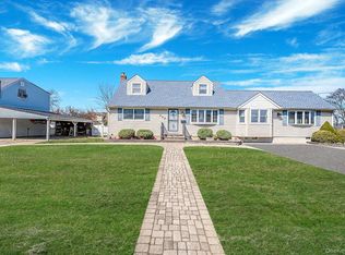 260 28th Street, Copiague, NY