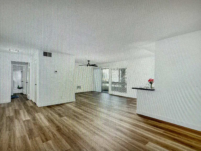 Ridgegate Apartments — Photo 4