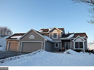 1522 Regatta Dr, Woodbury, MN 55125