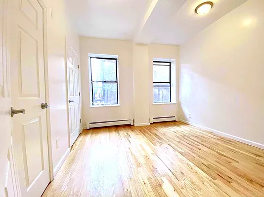 Rented by Manhattan Spaces | media 15