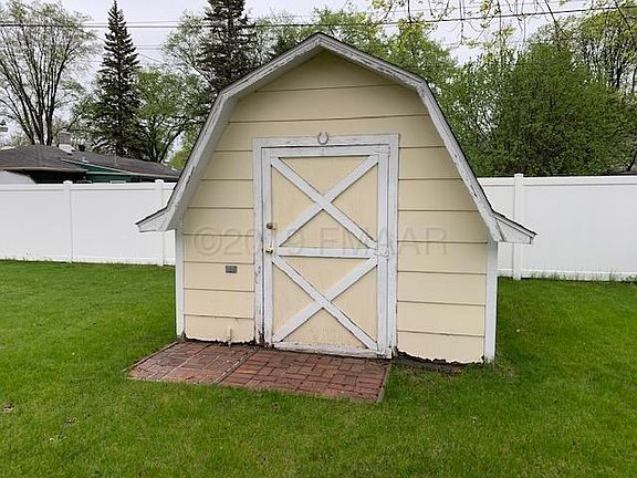 Shed