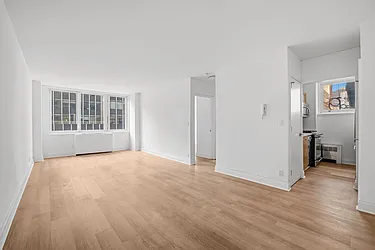 212 East 47th Street, #17J