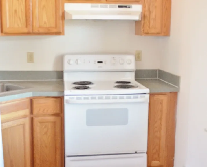 50 Elliott St — Photo 10