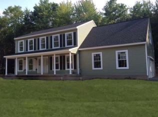106 Cloverview Dr, Claverack, NY 12153