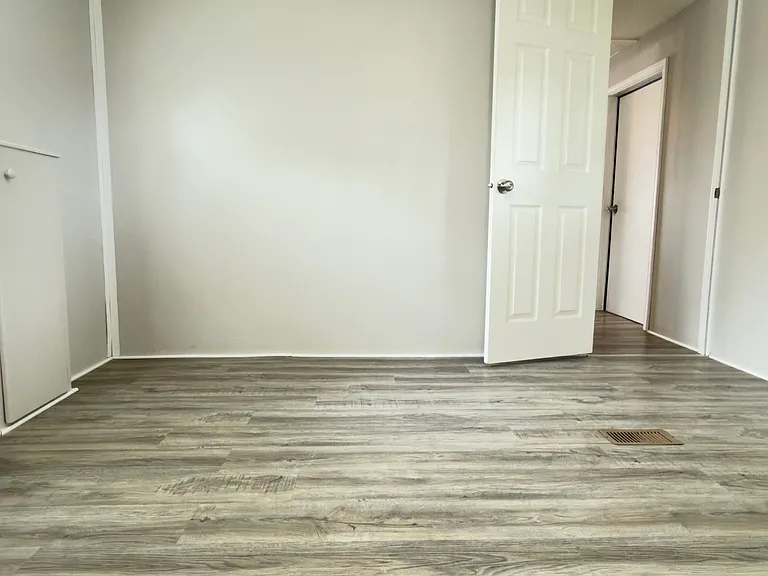 3000 Scott St — Photo 17