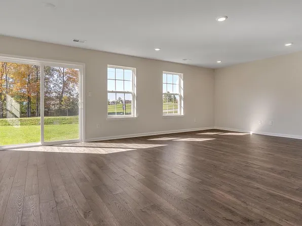 2064 Paperback Way, York, PA 17408