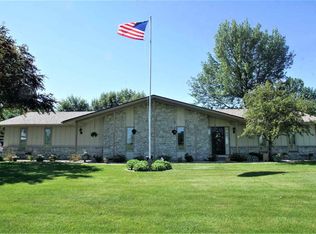 609 W Meridian St, Sharpsville, IN 46068