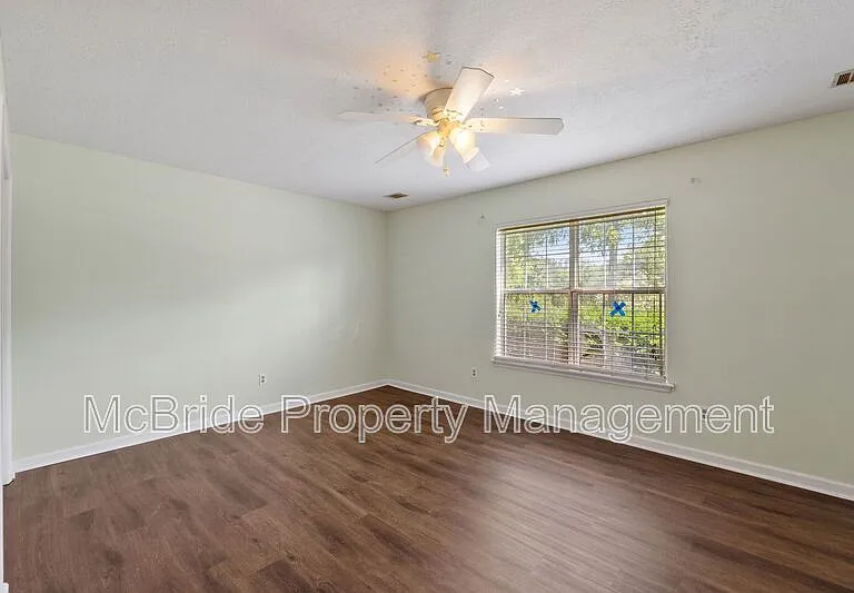 928 Hunting Horn Way W — Photo 21